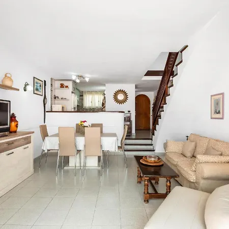 Hébergement de vacances A6 Paraiso Del Sol, Duplex Central, Terrace, Wifi *